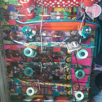 Venice Skateboarding Stuff - Skate Shops Near Me - Venice, California