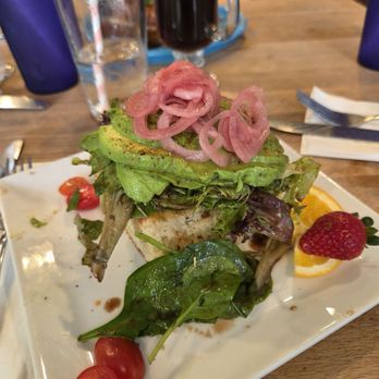 Café Kaila - Avocado Toast - Breakfast & Brunch Near Me - Honolulu, Hawaii