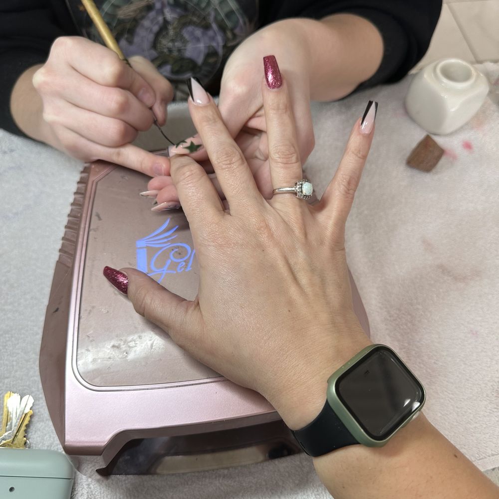 NailSHOW - Getting my nails done by Sydney - Nail Salons Near Me - Overland Park, Kansas NailSHOW - Getting my nails done by Sydney - Nail Salons Near Me - Overland Park, Kansas