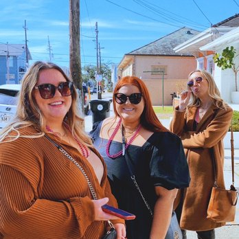 Lioness Glow Spray Tans - Spray Tanning Near Me - Orange, California Lioness Glow Spray Tans - Spray Tanning Near Me - Orange, California