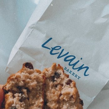 Levain Bakery - Georgetown, D.C - Oatmeal raisin - Bakeries Near Me - Washington, DC, District of Columbia