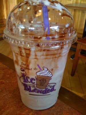 The Coffee Bean & Tea Leaf by null