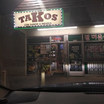 Takos - Small little place , food smells amazing ! - Tacos Near Me - Bellflower, California