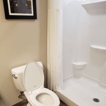 The Mulberry Hotel - Bathroom - Hotels Near Me - Westlake, Louisiana