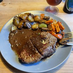 Restaurant Heimdal - Lørdagssteak med bordelaise sauce.