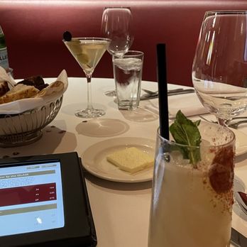 The Capital Grille - Dirty Goose Noble Paloma - Seafood Near Me - Lyndhurst, Ohio