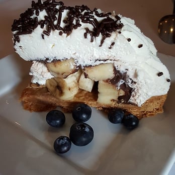 Il Pastaio - Banana chocolate tart - Italian Near Me - Beverly Hills, California Il Pastaio - Banana chocolate tart - Italian Near Me - Beverly Hills, California