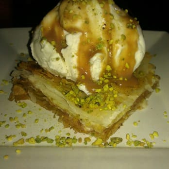 320 Main - Apple baklava - New American Near Me - Seal Beach, California