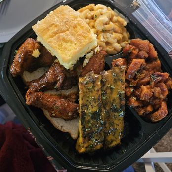 Atlantic Barbecue - Rub and wing platter with 2 sides - Food Trucks Near Me - Lorton, Virginia Atlantic Barbecue - Rub and wing platter with 2 sides - Food Trucks Near Me - Lorton, Virginia