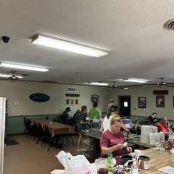 Price's BBQ - Dining room