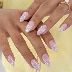 NAIL ARTIST: SHAYLA