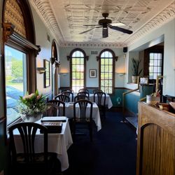 Lagniappe Brasserie