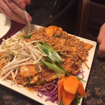 Thai Time - Pad Thai extra chicken - Thai Near Me - El Cajon, California Thai Time - Pad Thai extra chicken - Thai Near Me - El Cajon, California