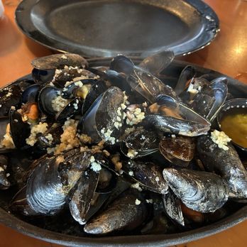 Bull On the Beach - Delicious garlicky muscles on HH - American Near Me - Ocean City, Maryland Bull On the Beach - Delicious garlicky muscles on HH - American Near Me - Ocean City, Maryland