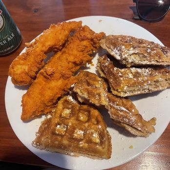 Side Chic - Chicken and Waffles - Chicken Wings Near Me - Richmond, Virginia