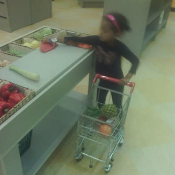 Great Explorations Children's Museum - Checkout with a cash register - Children's Museums Near Me - Saint Petersburg, Florida Great Explorations Children's Museum - Checkout with a cash register - Children's Museums Near Me - Saint Petersburg, Florida