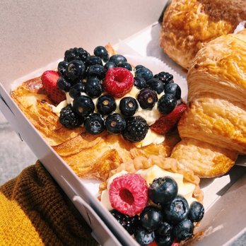 Le Croissant - Bakeries Near Me - Greenwood, Indiana