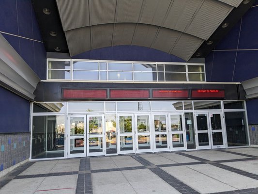 Cineplex Odeon Eglinton Town Centre Cinemas by null