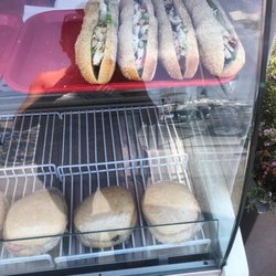 Caffe Rosso - Chicken subs and ham buns