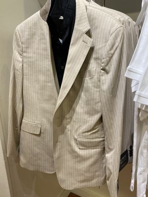 Banana Republic by null