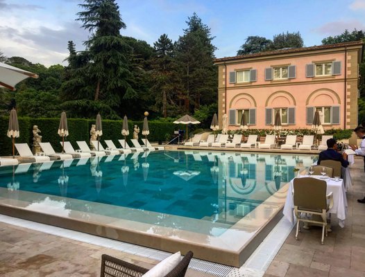 Villa Cora by null