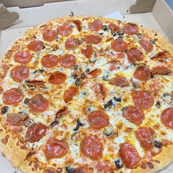 A Slice Above Pizzeria - Pepperoni mushrooms and black olives - Pizza Near Me - Pembroke, Massachusetts