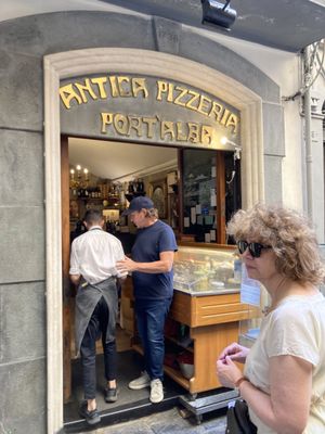 Antica Pizzeria Port’Alba by null