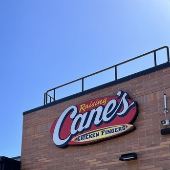 Raising Cane's Chicken Fingers - Fast Food Near Me - Oakland, California Raising Cane's Chicken Fingers - Fast Food Near Me - Oakland, California