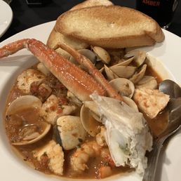 Seafood Cioppino