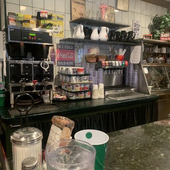 Sandy's Cozy Corner - Very cute atmosphere - American Near Me - Lakehurst, New Jersey Sandy's Cozy Corner - Very cute atmosphere - American Near Me - Lakehurst, New Jersey