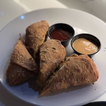 MARLEY’S BAR AND GRILL - Updated January 2026 - 386 Photos & 150 ...