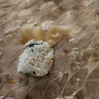 Thai Thai I - Spicy tuna roll packed with rice - Thai Near Me - Melbourne, Florida