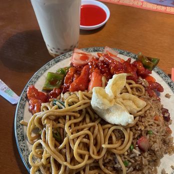 DRAGON CITY - Sweet and sour chicken - Chinese Near Me - Fernley, Nevada