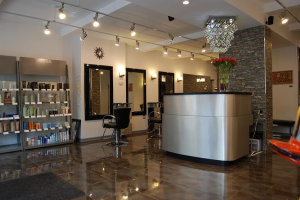 Studio Diva Salon & Spa by null