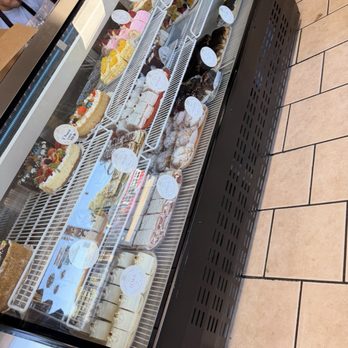 Bagatelle Bakery - Bakeries Near Me - Wichita, Kansas Bagatelle Bakery - Bakeries Near Me - Wichita, Kansas