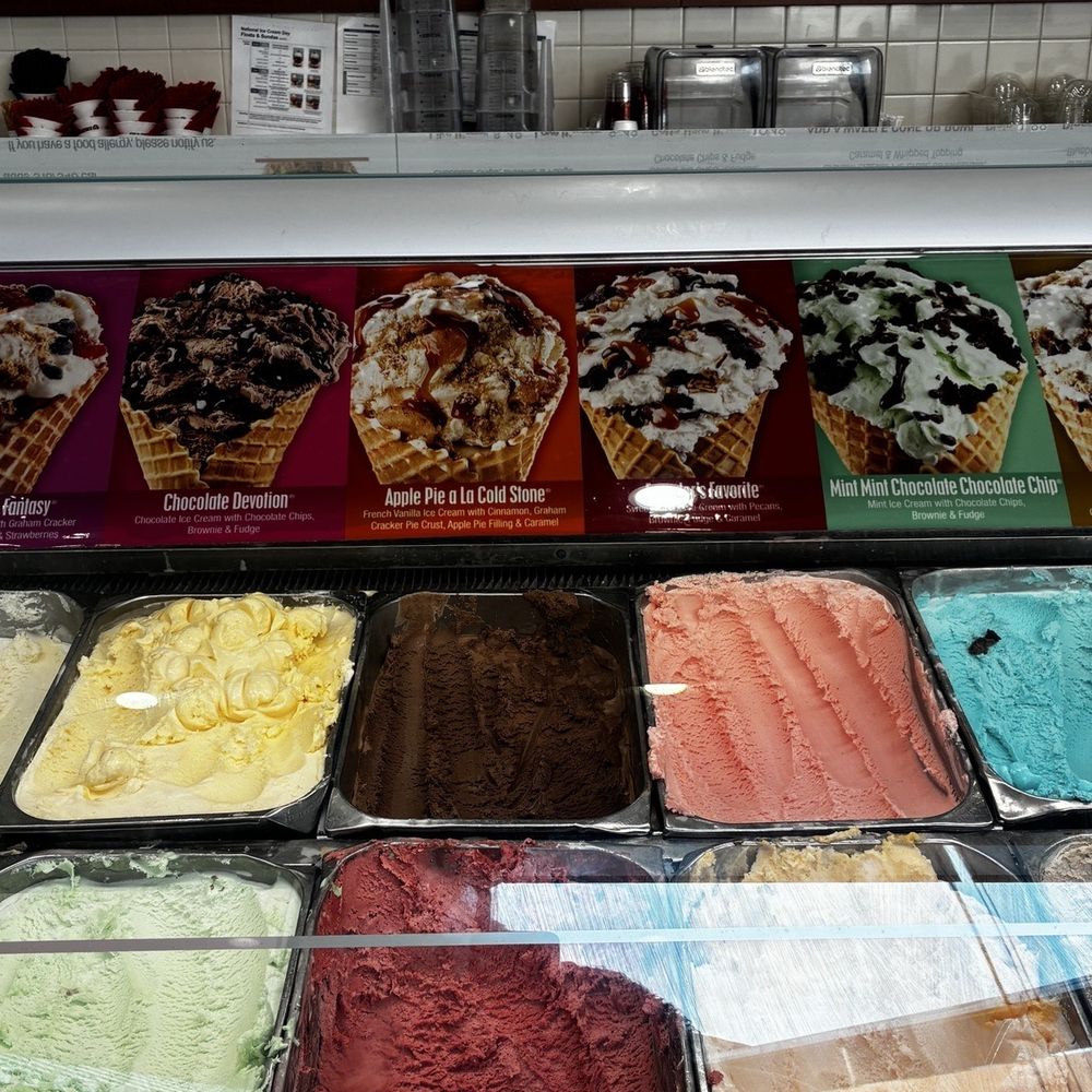Cold Stone Creamery - Ice Cream & Frozen Yogurt Near Me - Miami Lakes, Florida