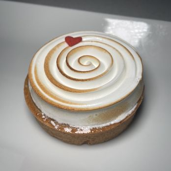 Izzio Bakery - Meringue tart - Bakeries Near Me - Denver, Colorado