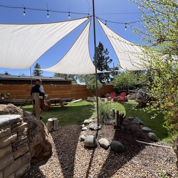 Bend Cider - Outside shaded area - Cideries Near Me - Bend, Oregon