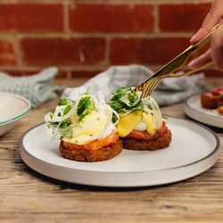 LaManna Supermarket - Eggs Royale