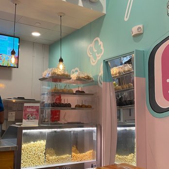 Endless Summer Sweets - Inside - Desserts Near Me - Berkeley, California