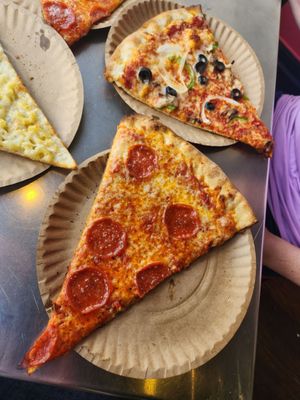 Ruffrano's Hell's Kitchen Pizza Manitou Springs by null