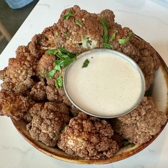 Skaf’s on York - Fried Cauliflower - Salad Near Me - Los Angeles, California Skaf’s on York - Fried Cauliflower - Salad Near Me - Los Angeles, California