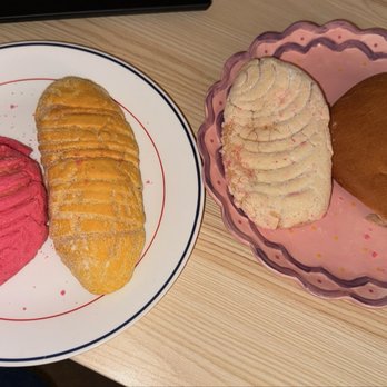 Zeledons - Desserts - Bakeries Near Me