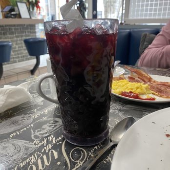 Across Broadway Cafe - Best breakfast, lunch and dinner spot - Breakfast & Brunch Near Me - Hewlett, New York Across Broadway Cafe - Best breakfast, lunch and dinner spot - Breakfast & Brunch Near Me - Hewlett, New York