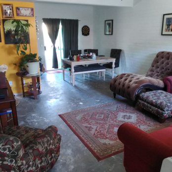 Cadden Community Management - It felt like i lived in a garage for 3 months. - Property Management Near Me - Tucson, Arizona