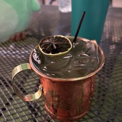 Plaza Platos y Copas - Mule