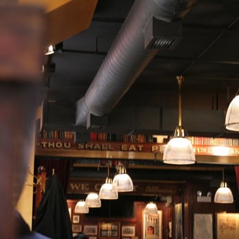 Giordano's - Pizza Near Me - Chicago, Illinois