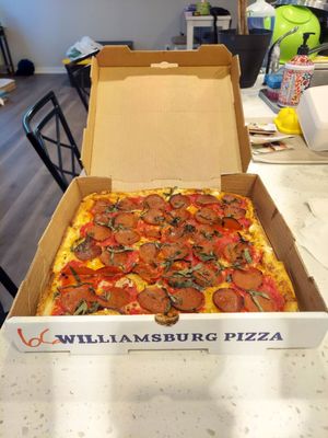Williamsburg Pizza by null