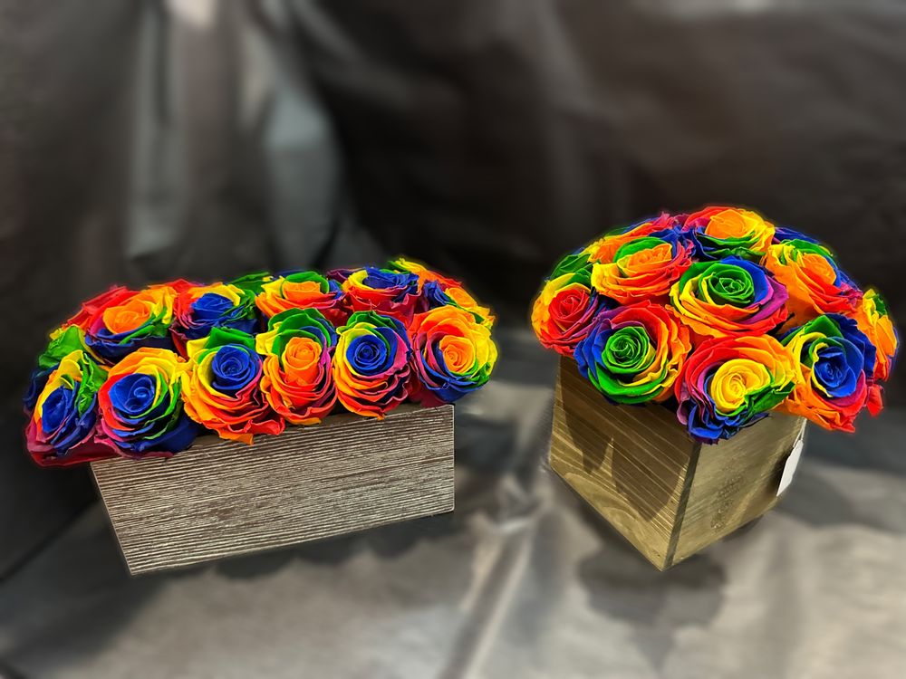 BLUE ROSES Updated September 2024 34 Photos 6910 Fayetteville Rd