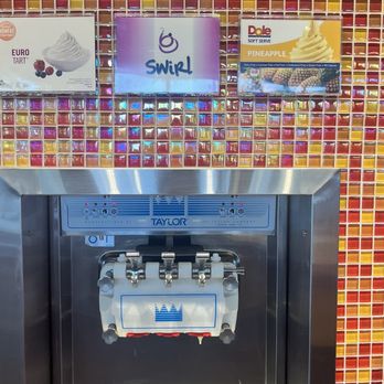 Blu Berry Frozen Yogurt - Ice Cream & Frozen Yogurt Near Me - Silverdale, Washington